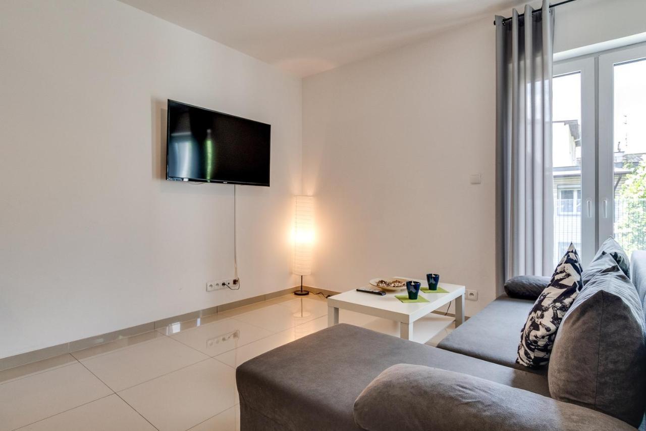 Zielone Apartamenty Katowice ホジューフ エクステリア 写真
