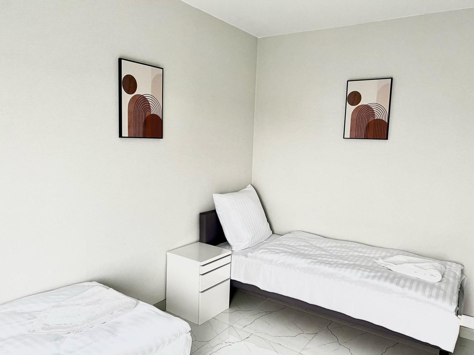 Zielone Apartamenty Katowice ホジューフ 部屋 写真