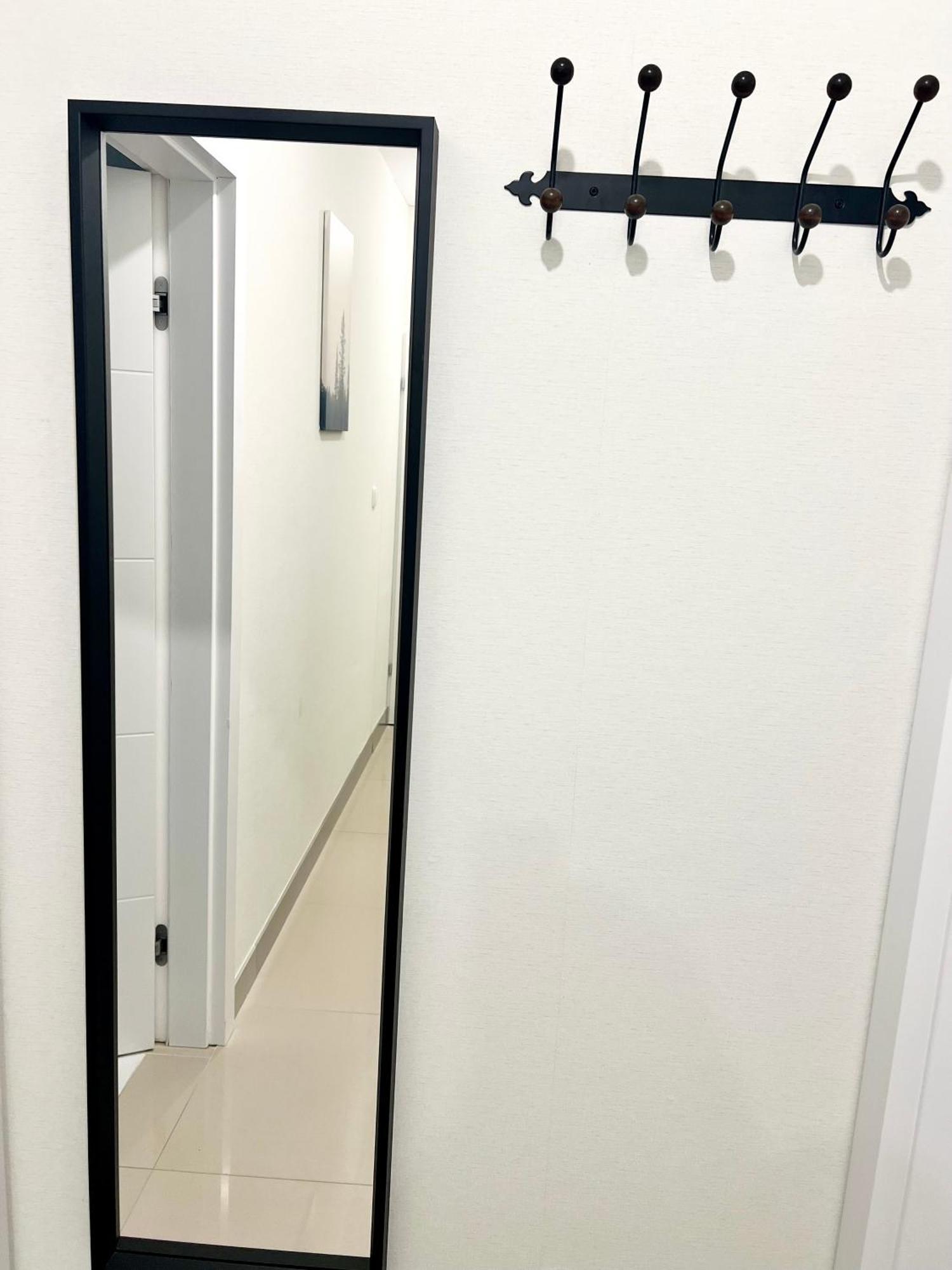 Zielone Apartamenty Katowice ホジューフ 部屋 写真