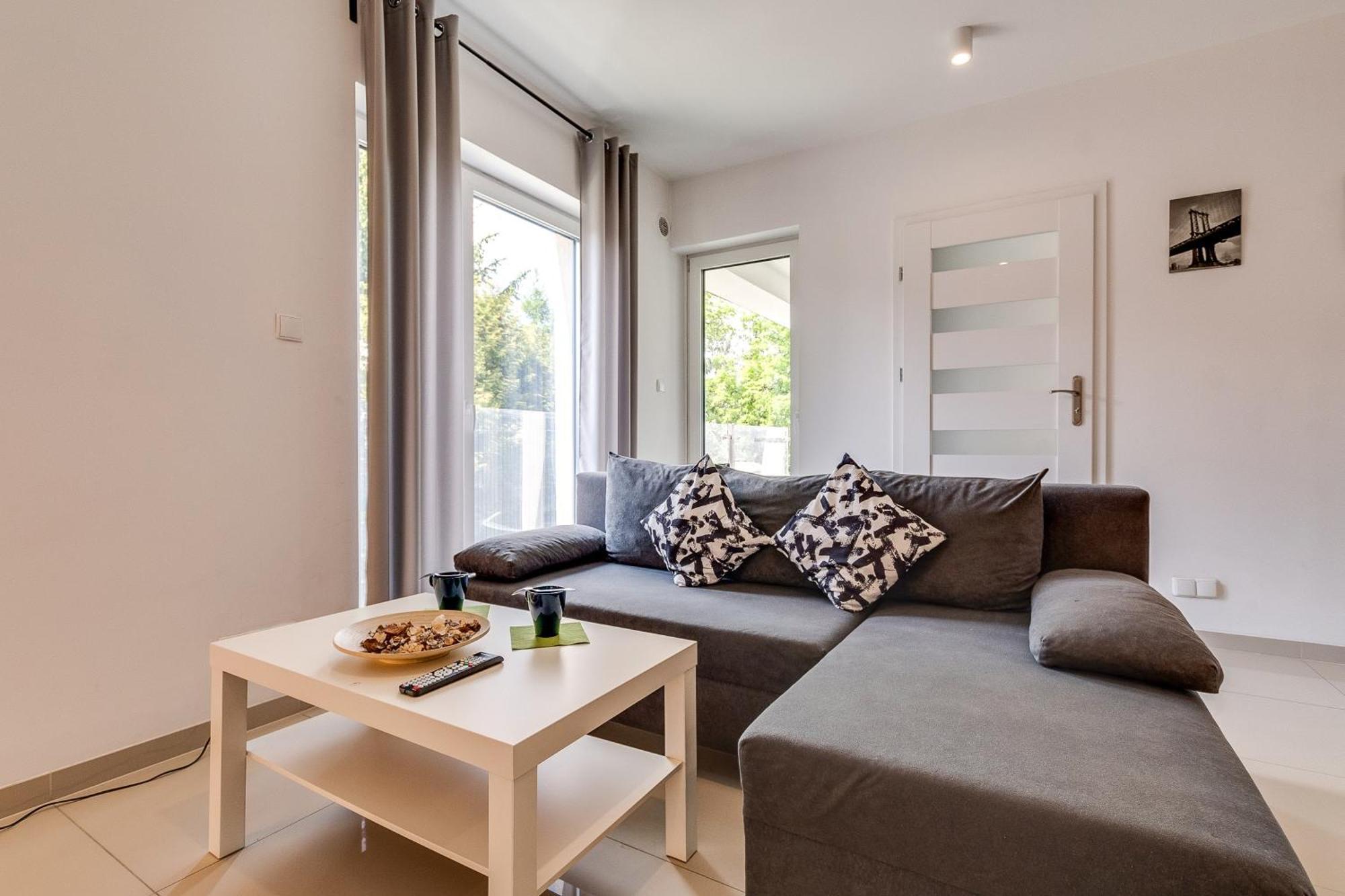Zielone Apartamenty Katowice ホジューフ エクステリア 写真