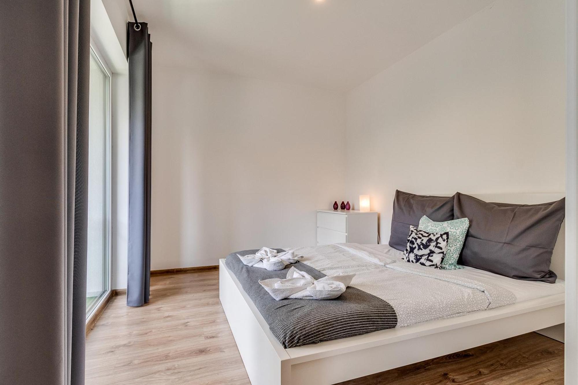 Zielone Apartamenty Katowice ホジューフ エクステリア 写真