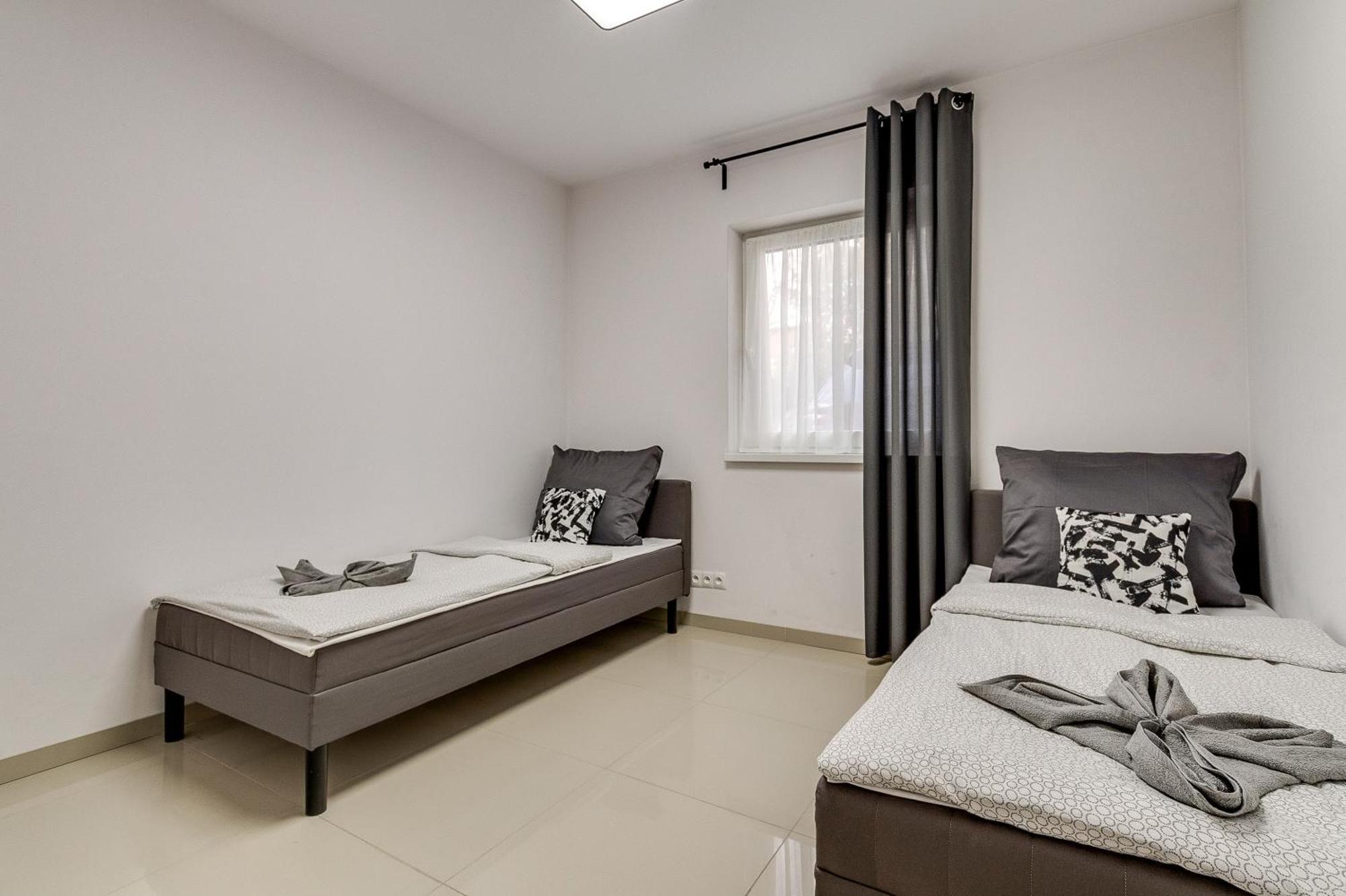 Zielone Apartamenty Katowice ホジューフ エクステリア 写真