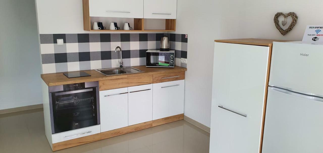 Zielone Apartamenty Katowice ホジューフ エクステリア 写真