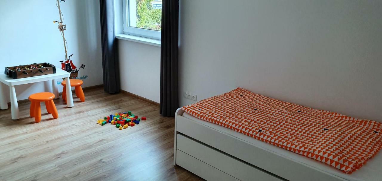 Zielone Apartamenty Katowice ホジューフ エクステリア 写真