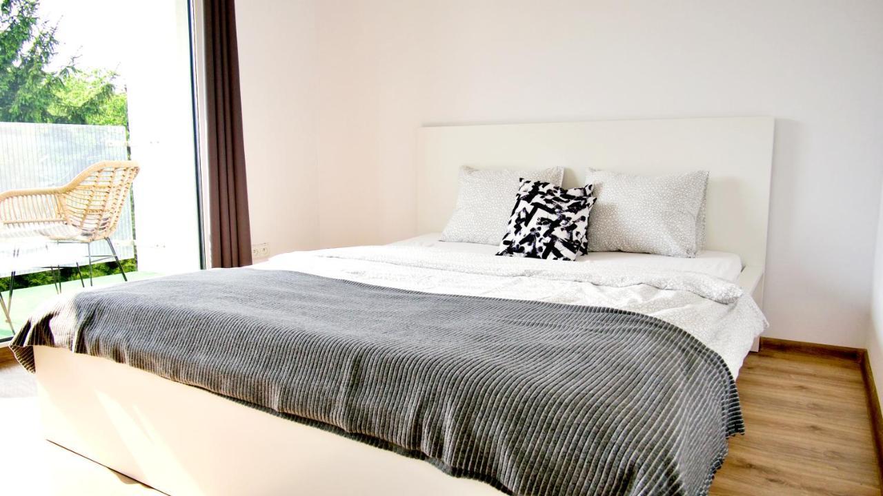 Zielone Apartamenty Katowice ホジューフ エクステリア 写真